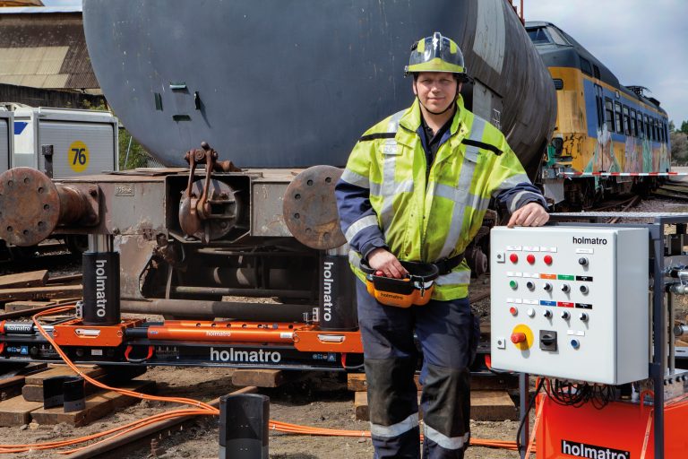 Holmatro Rerailing Recovery