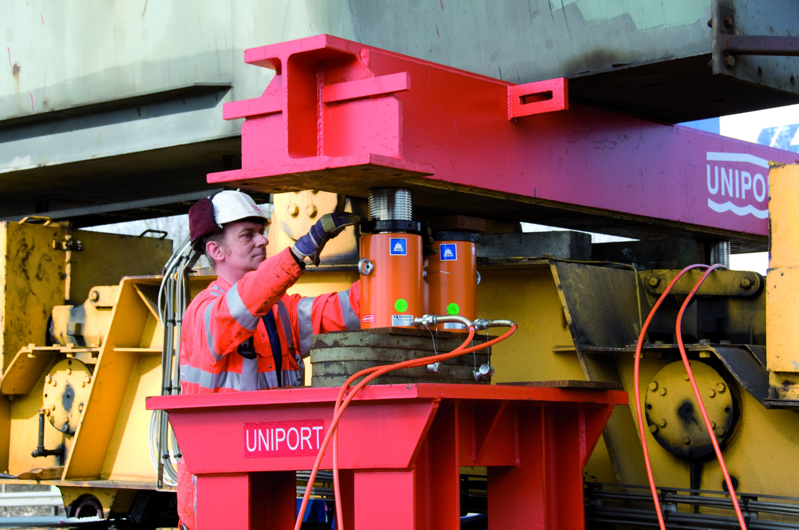 Holmatro Hydraulische Borgmoercilinders